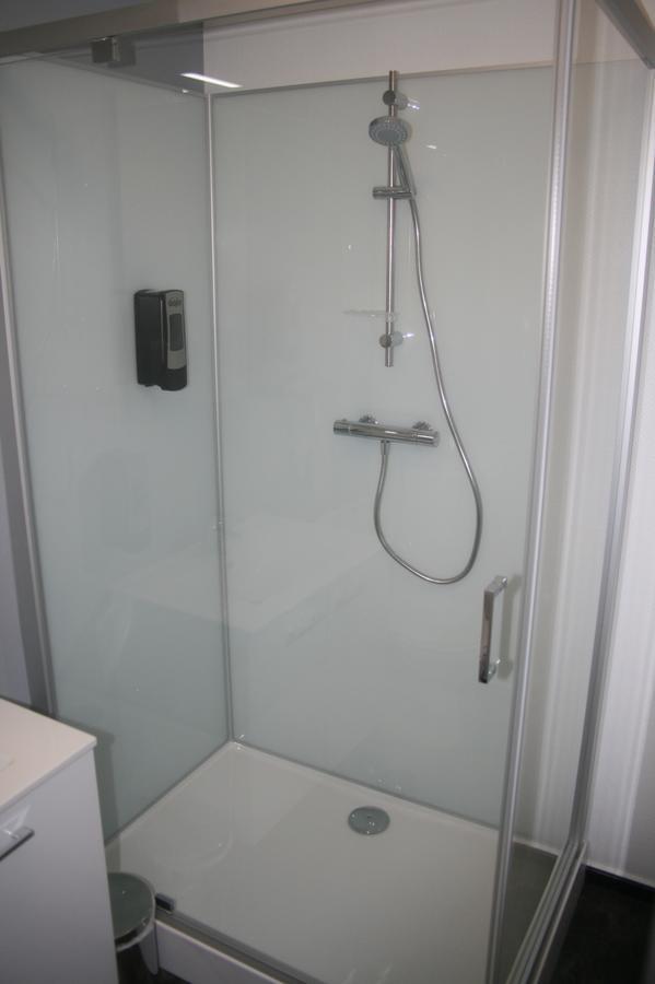 Le P'Tit Bouchon Hotel Rambervillers Ruang foto